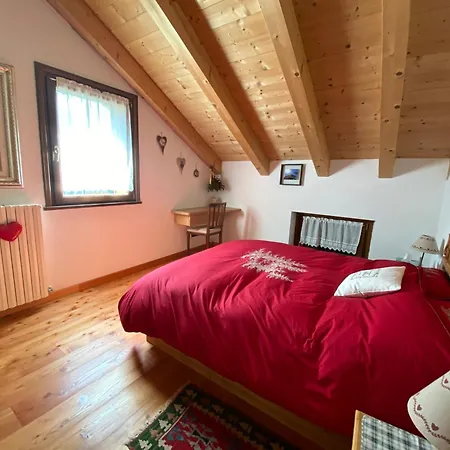Casa Gialla Attico Da Sogno Tra Le Dolomiti Holiday home Vodo Cadore
